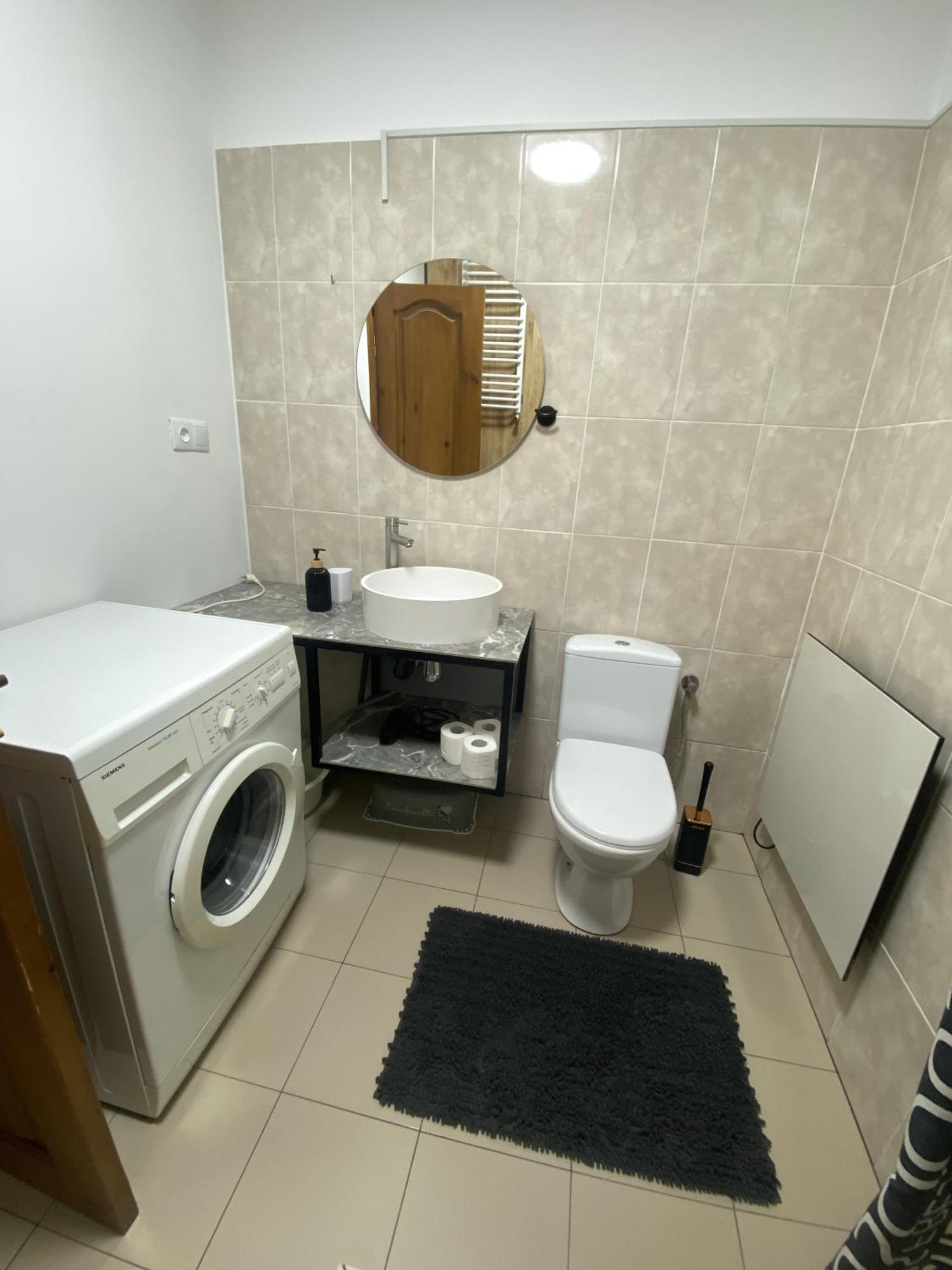 Apartments On Drohobytska 6B Truskavets Bagian luar foto